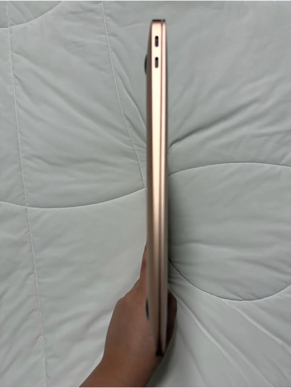 Apple rose gold